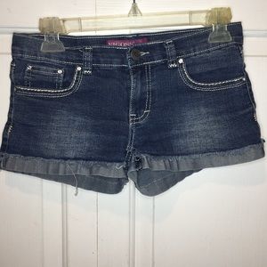 Low rise Short Shorts